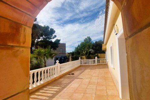 4 bedrooms Villa in Campoamor, Spain No. 27681 21