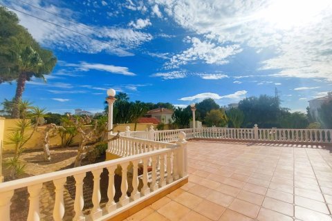 4 bedrooms Villa in Campoamor, Spain No. 27681 23