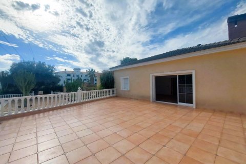 4 dormitorios Villa en Campoamor, Spain No. 27681 25