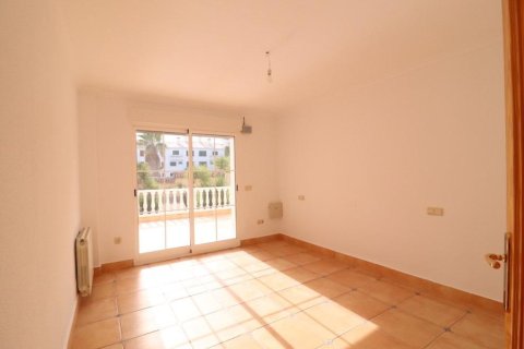 4 bedrooms Villa in Campoamor, Spain No. 27681 10