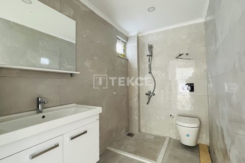 1+1 Apartment en Kemer, Turkey No. 13509 8