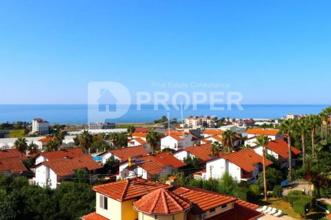 5 rooms Apartment in Alanya, Turkey No. 13473 1