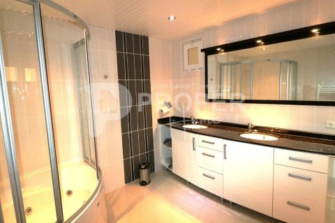 5 rooms Apartment in Alanya, Turkey No. 13473 8