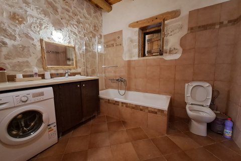 2 bedrooms Villa in Chania, Greece No. 24000 19