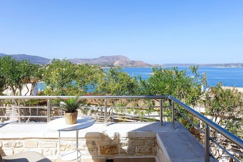 4 bedrooms Villa in Chania, Greece No. 23994 3