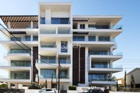 3 bedrooms Apartment in Limassol, Cyprus No. 76290 13