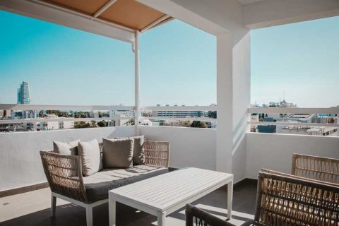 3 bedrooms Penthouse in Limassol, Cyprus No. 76289 15