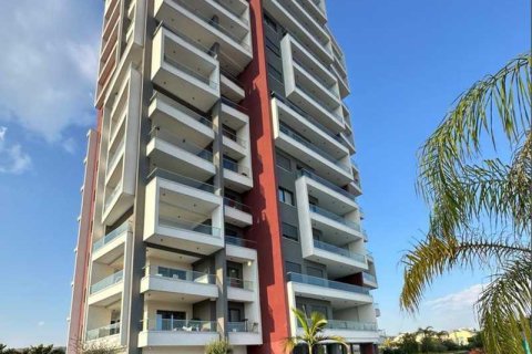 2 dormitorios Apartment en Mouttagiaka, Cyprus No. 74213 3