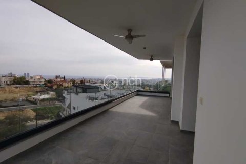 4 bedrooms Penthouse in Mesa Geitonia, Cyprus No. 74215 7