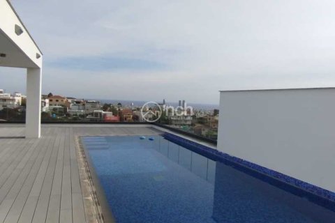 4 bedrooms Penthouse in Mesa Geitonia, Cyprus No. 74215 3