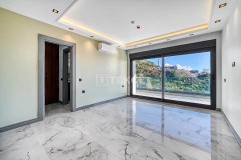 6+1 Villa in Alanya, Turkey No. 54183 8