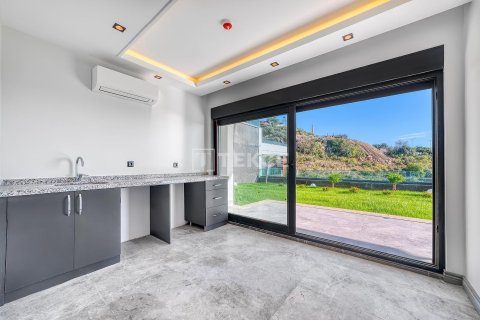 6+1 Villa in Alanya, Turkey No. 54183 14