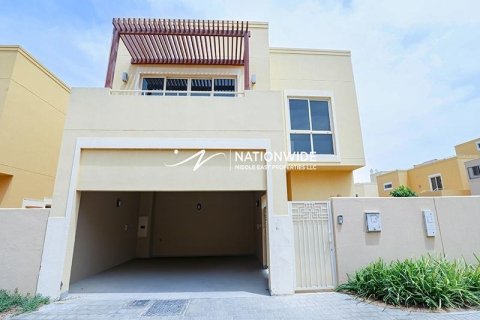 4 bedrooms Villa in Al Raha Gardens, UAE No. 3958 1