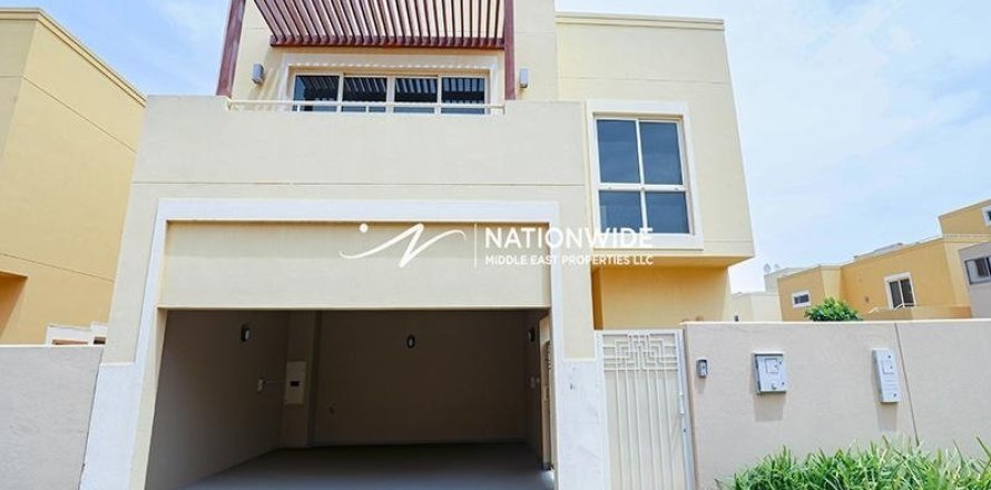 4 dormitorios Villa en Al Raha Gardens, UAE No. 3958