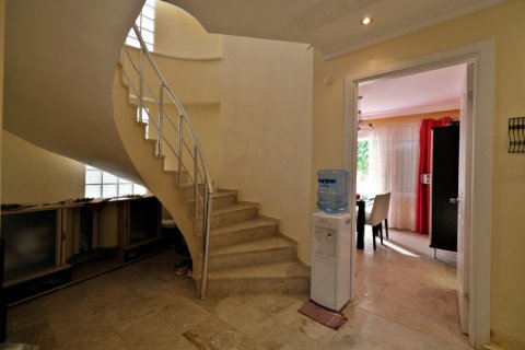 6 rooms Villa à Mahmutlar, Turkey No. 20948 11