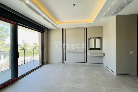 4+1 Villa in Kemer, Turkey No. 20731 8