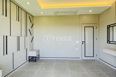 4+1 Villa in Kemer, Turkey No. 20731 25