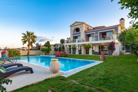 7+2 Villa en Cesme, Turkey No. 75790 1