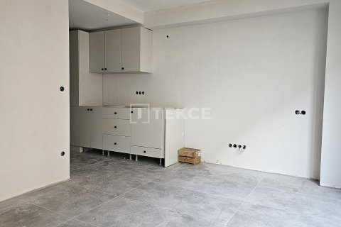 1+1 Apartment in Istanbul, Turkey No. 75765 11