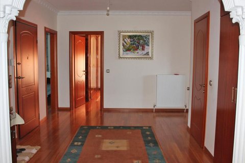 10 dormitorios House en Katerini, Greece No. 58490 4