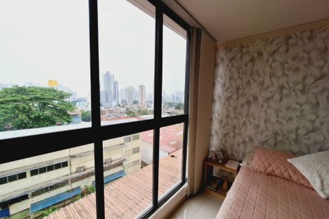 2 dormitorios Apartment en Panamá, Panama No. 70617 20