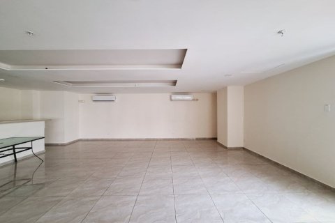 2 dormitorios Apartment en Panamá, Panama No. 70617 25