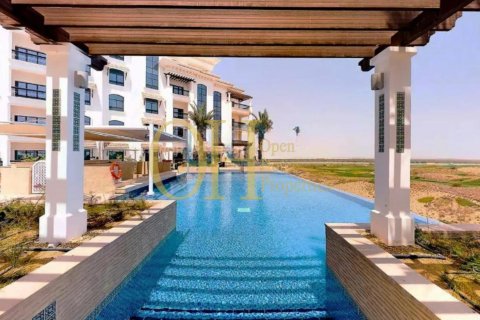 50.7m² Apartment on the Yas Island, UAE No. 9175 3