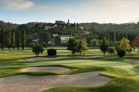 3 bedrooms Apartment in Chateauneuf-Grasse, France No. 69352 8