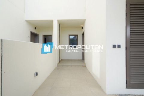 2 bedrooms Townhouse on the Yas Island, UAE No. 6913 16