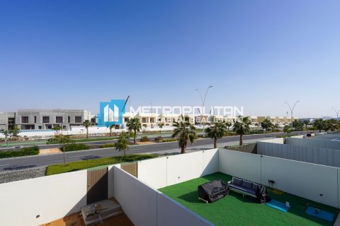 2 bedrooms Townhouse on the Yas Island, UAE No. 6913 3