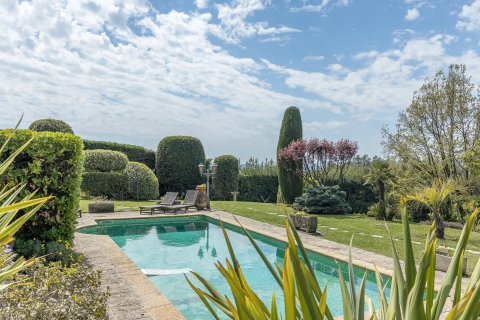 5 bedrooms Villa in Saint-Paul-de-Vence, France No. 67897 13