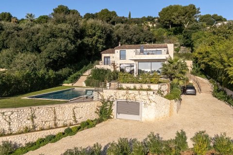 5 bedrooms Villa in La Colle-sur-Loup, France No. 67900 13