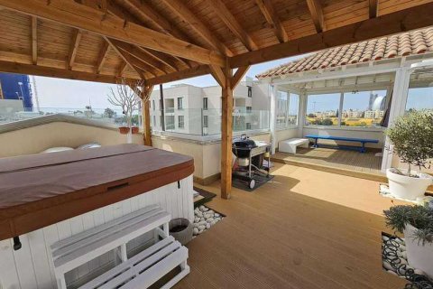 3 bedrooms Penthouse in Germasogeia, Cyprus No. 75284 1