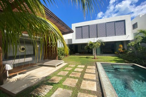 4 bedrooms Duplex in Balaclava, Mauritius No. 60861 1