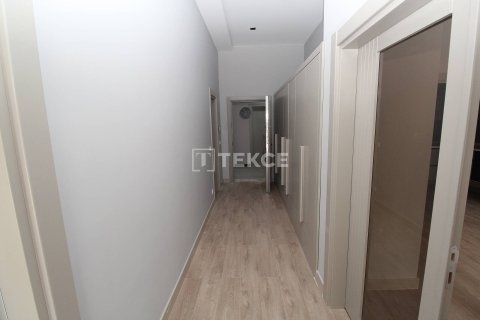 Квартира 2+1 в Бейликдюзю, Турция №11578 13