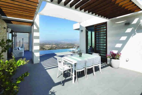 3 bedrooms Villa in Paphos, Cyprus No. 37874 6