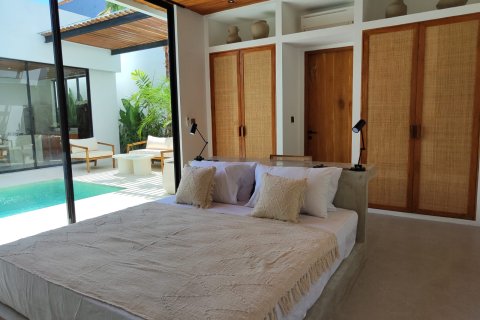 2 bedrooms Villa in Kerobokan, Indonesia No. 23173 7