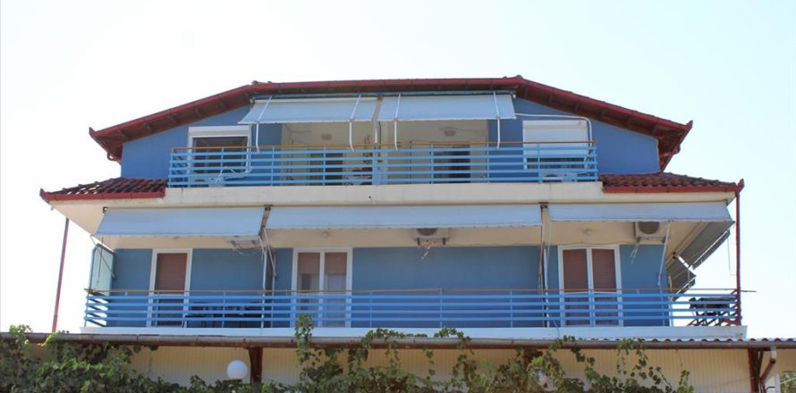 648m² Hotel in Kolindros, Greece No. 56491