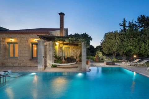 4 bedrooms Villa in Chania, Greece No. 23990 10