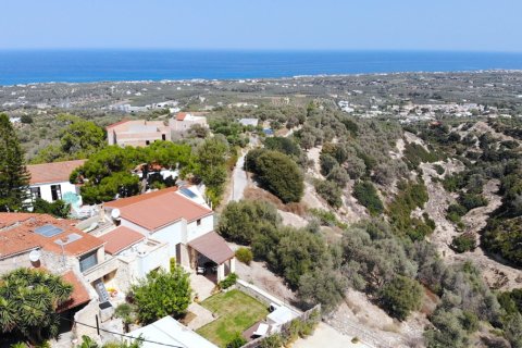 3 bedrooms House in Rethymno, Greece No. 23984 3