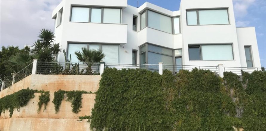 Studio Villa in Larnaca, Cyprus No. 50509