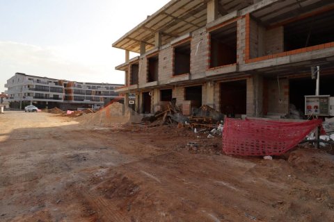 4+1 Apartment en Dosemealti, Turkey No. 17095 2