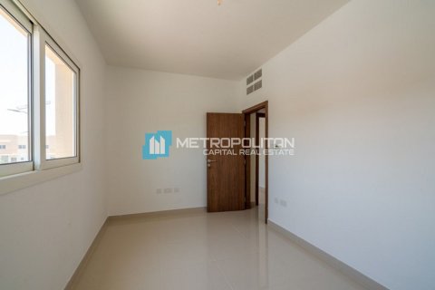 3 bedrooms Townhouse in Al Samha, UAE No. 5332 8