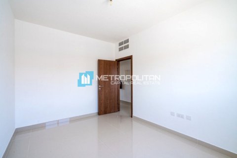 3 bedrooms Townhouse in Al Samha, UAE No. 5332 18