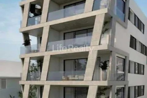 2 bedrooms Penthouse in Limassol, Cyprus No. 33174 4