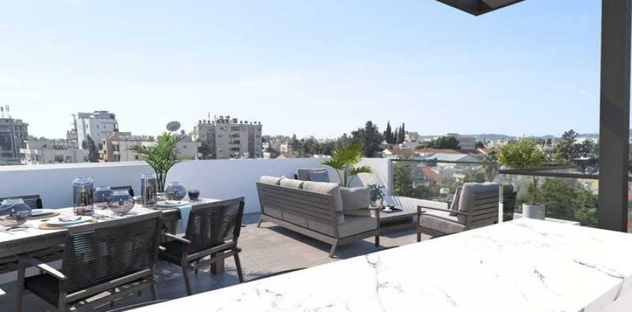 3 bedrooms Penthouse in Larnaca, Cyprus No. 32219