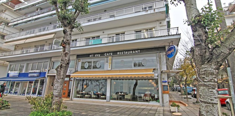 250m² Business in Kalamaria, Greece No. 59623