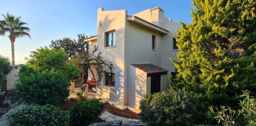 4 dormitorios House en Tala, Cyprus No. 63463