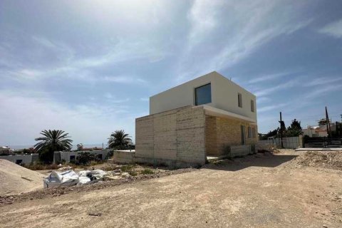 4 dormitorios House en Chloraka, Cyprus No. 63461 1