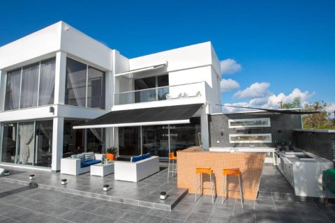 5 bedrooms Villa in Ayia Napa, Cyprus No. 28039 10